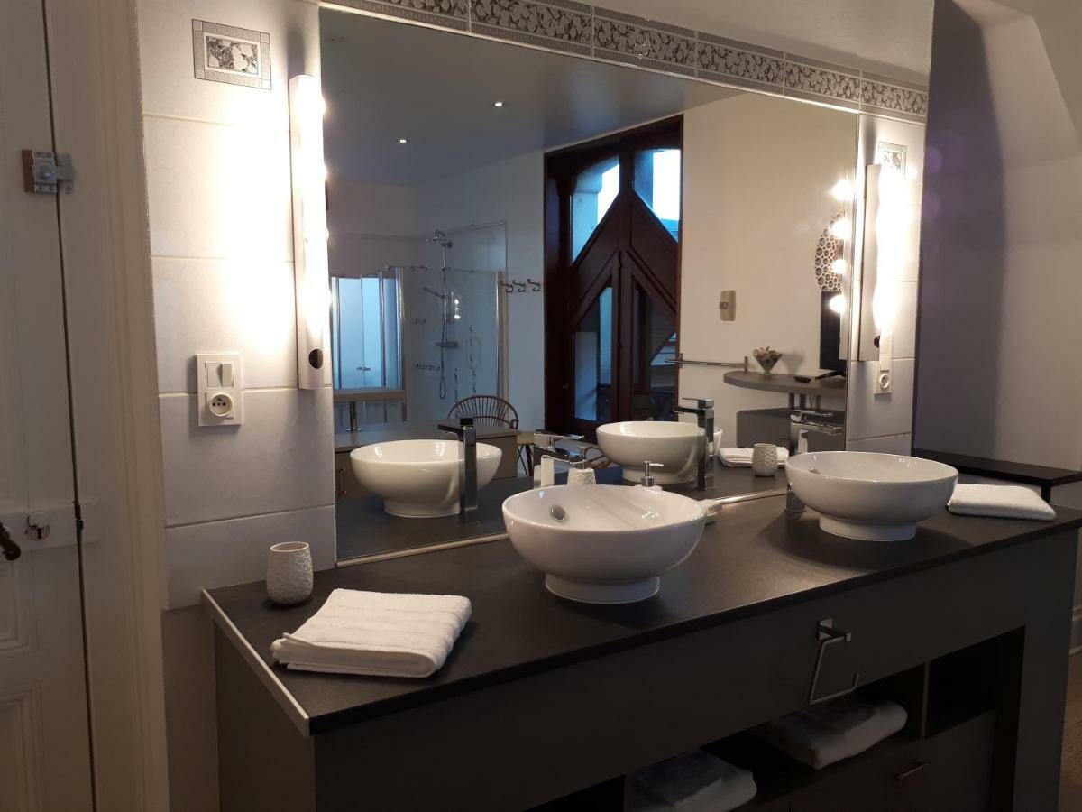 Le Manoir De La Mantille Caudry エクステリア 写真